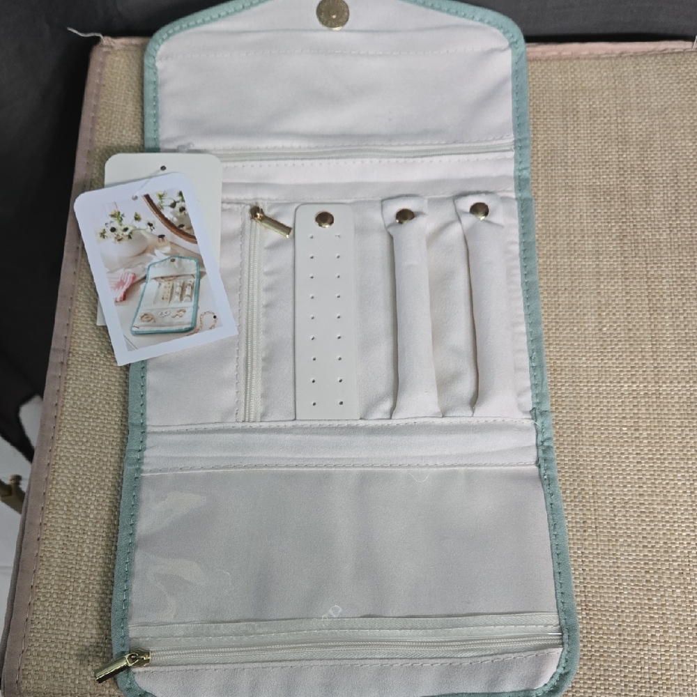 Travel Jewelry Organizer